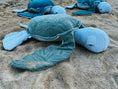 Bild in Galerie-Betrachter laden, Ozean Kollektion | Seaturtle Big Mama
