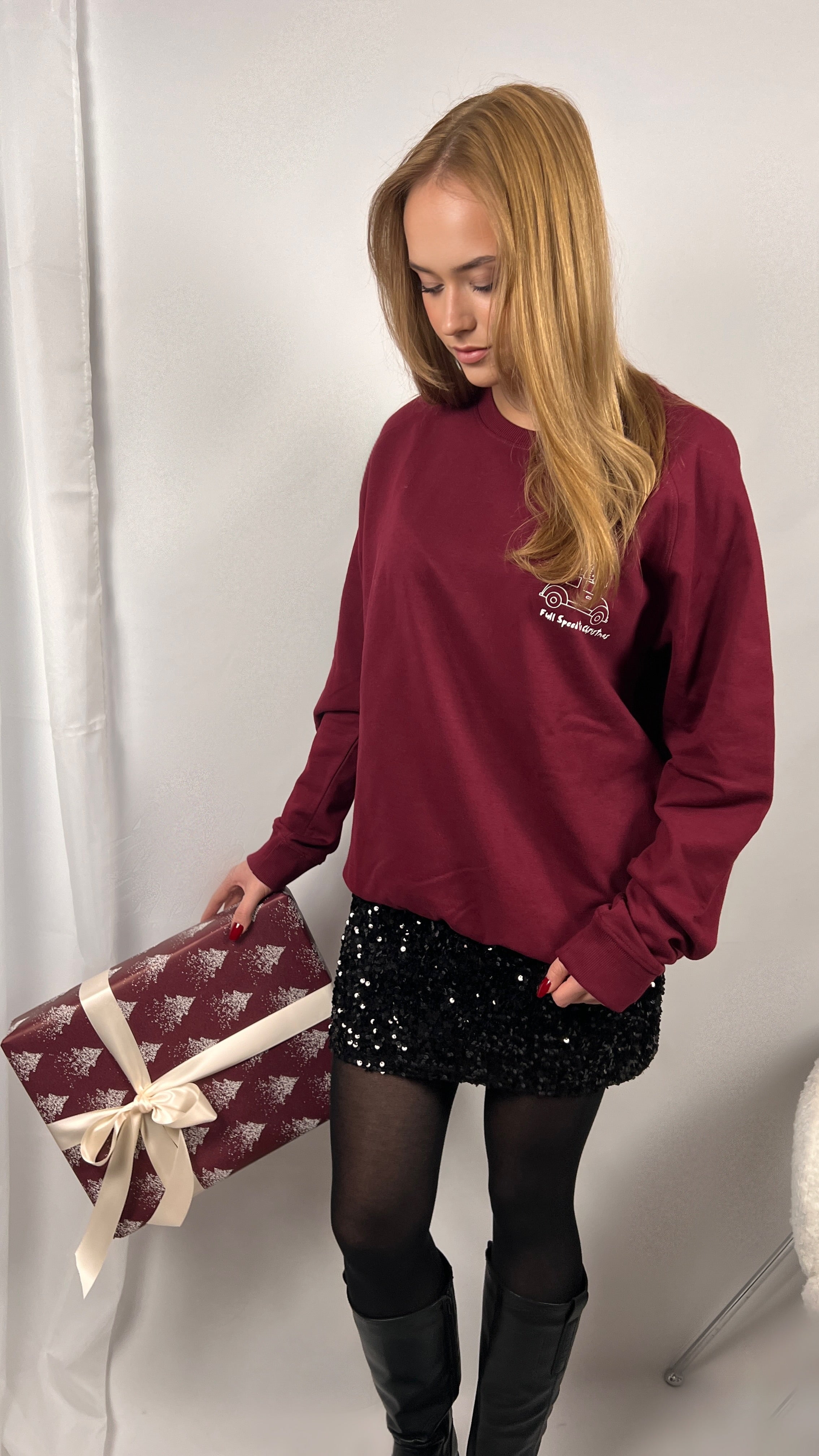 Christmas Sweater | Full Speed