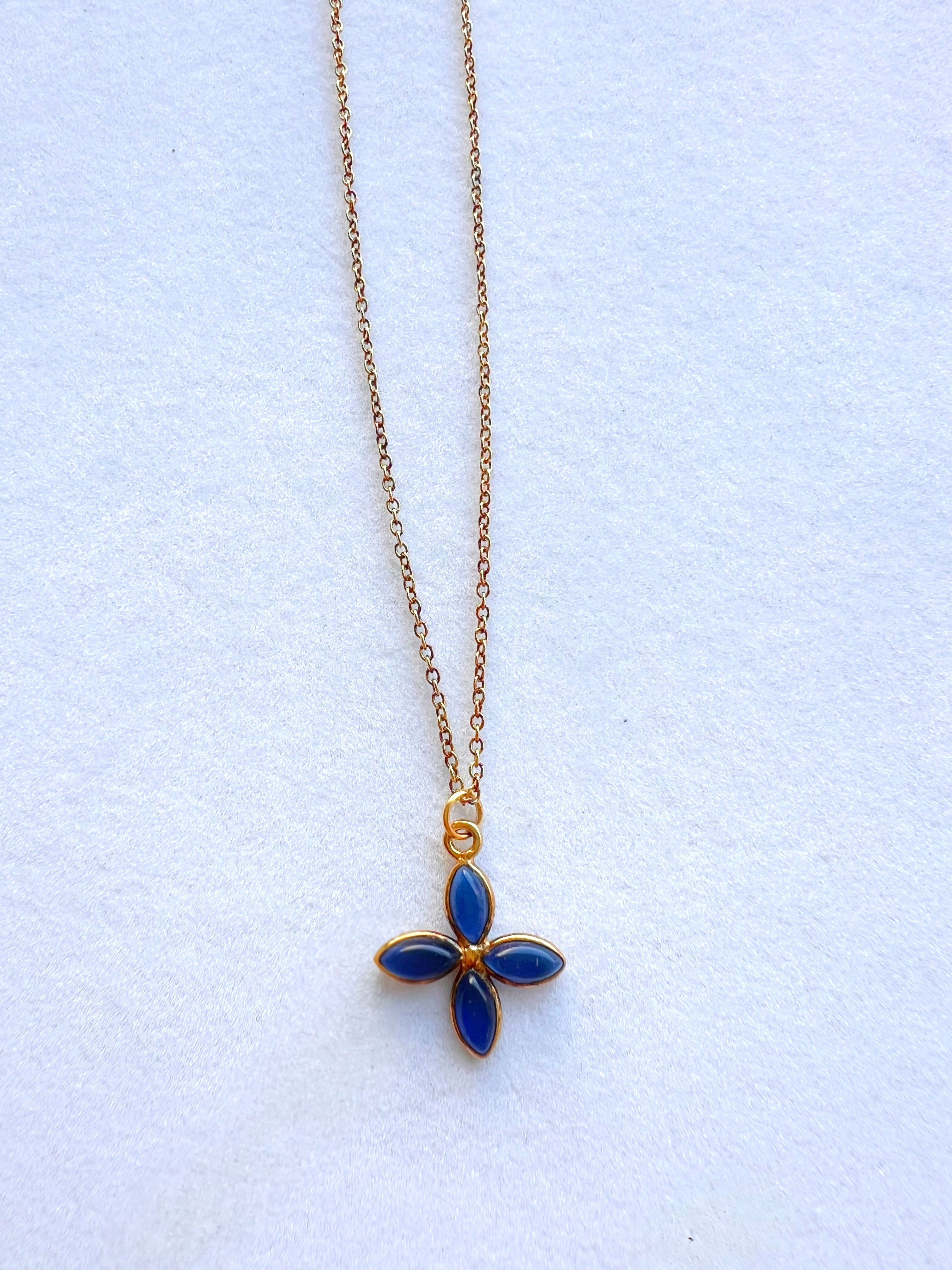 Kette Edelstein Blüte