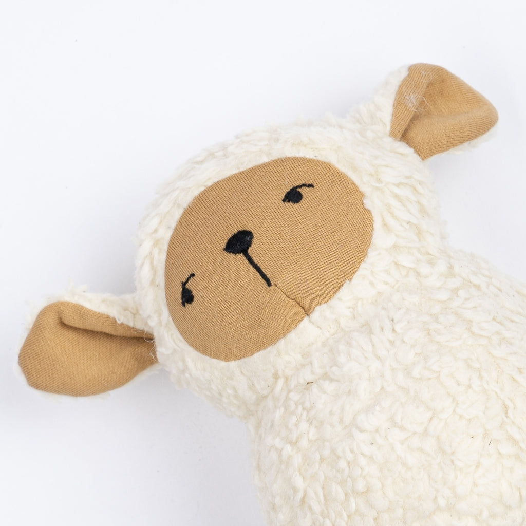 Fabelab | Rassel Schaf