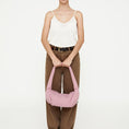Bild in Galerie-Betrachter laden, Myra Mini Bag - rose
