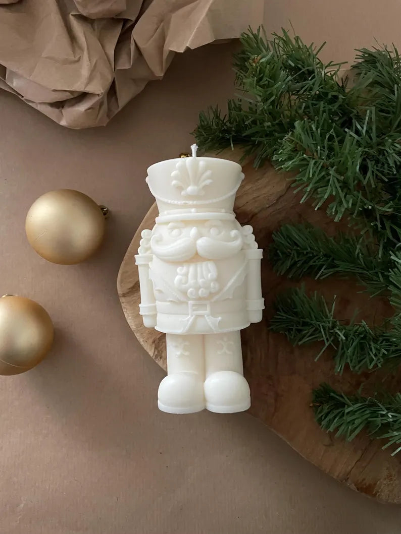 Edeles Candles | Nussknacker Kerze