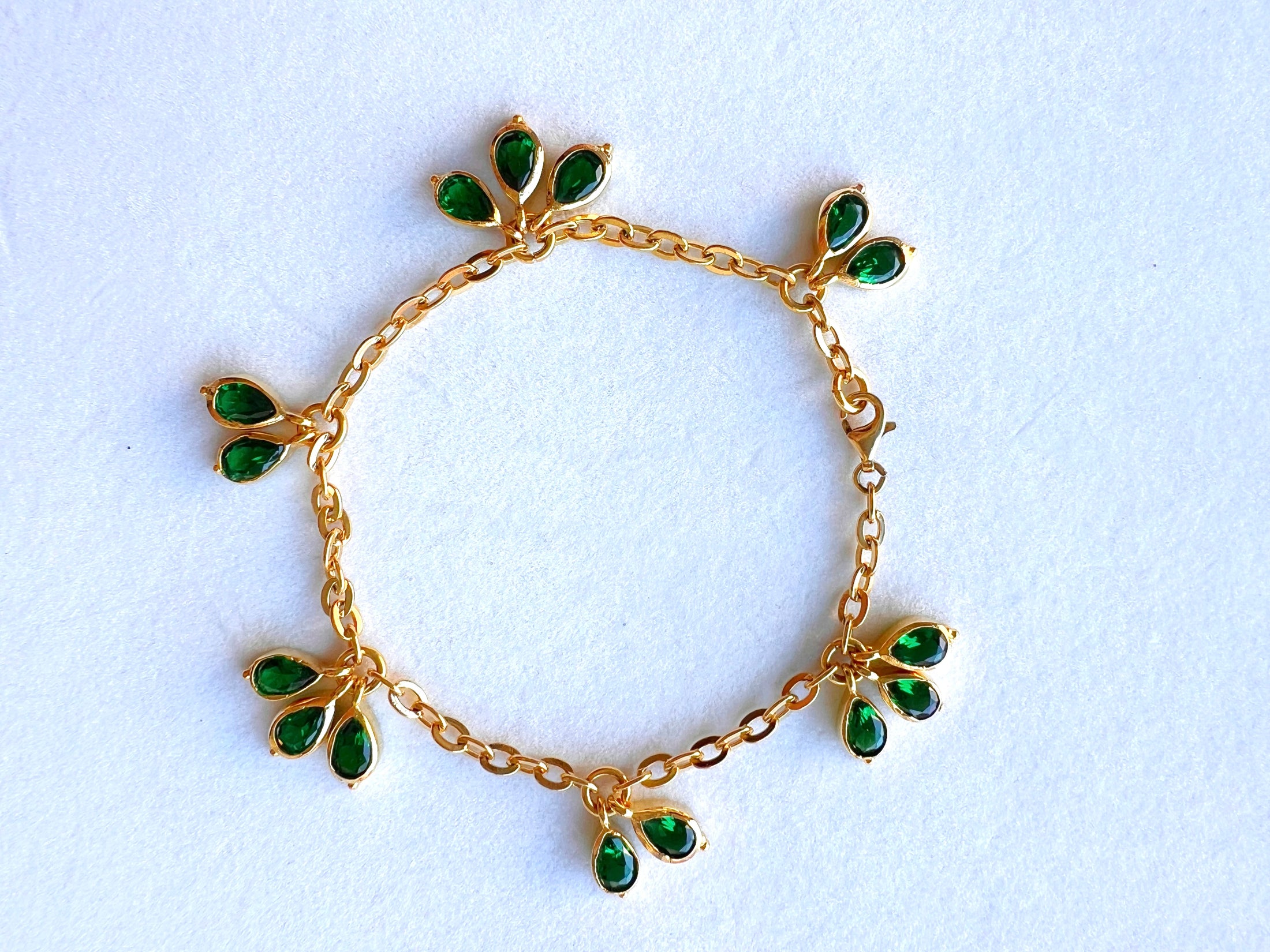 Armband June green