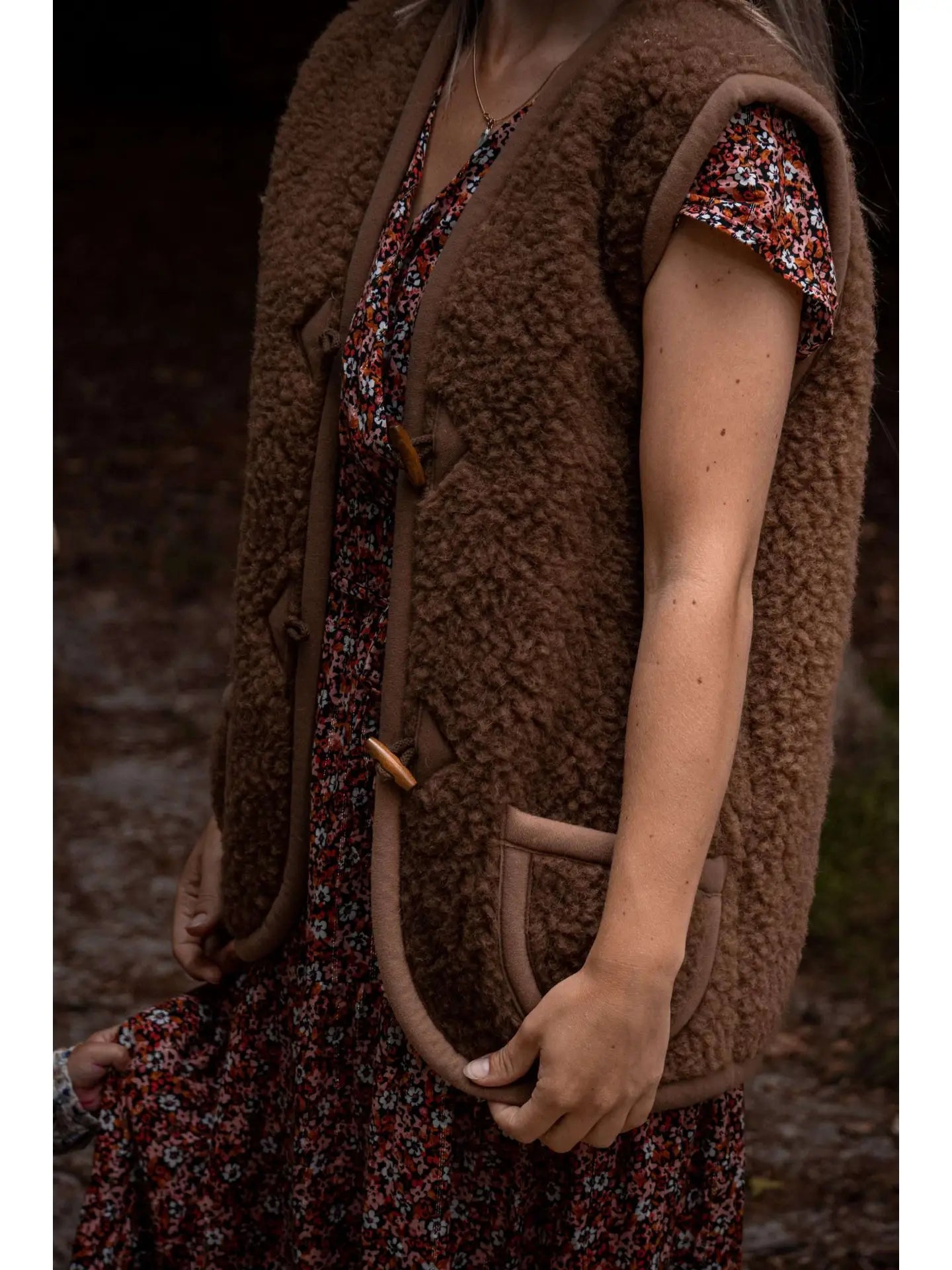 We are Wovens | Merino Weste Espresso